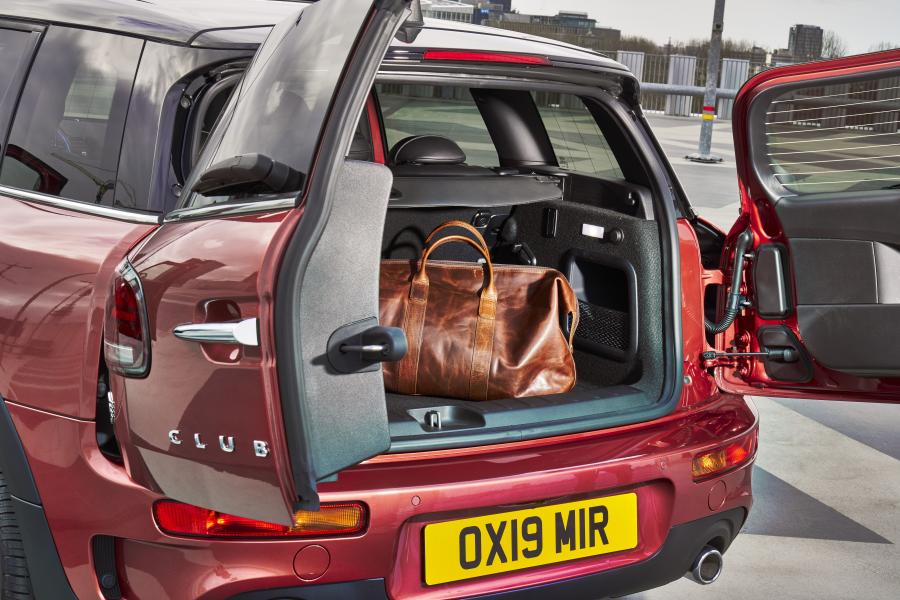 Багажник Mini Cooper S Clubman (F54) 2019 года  (WW) (фото 93 из 150)